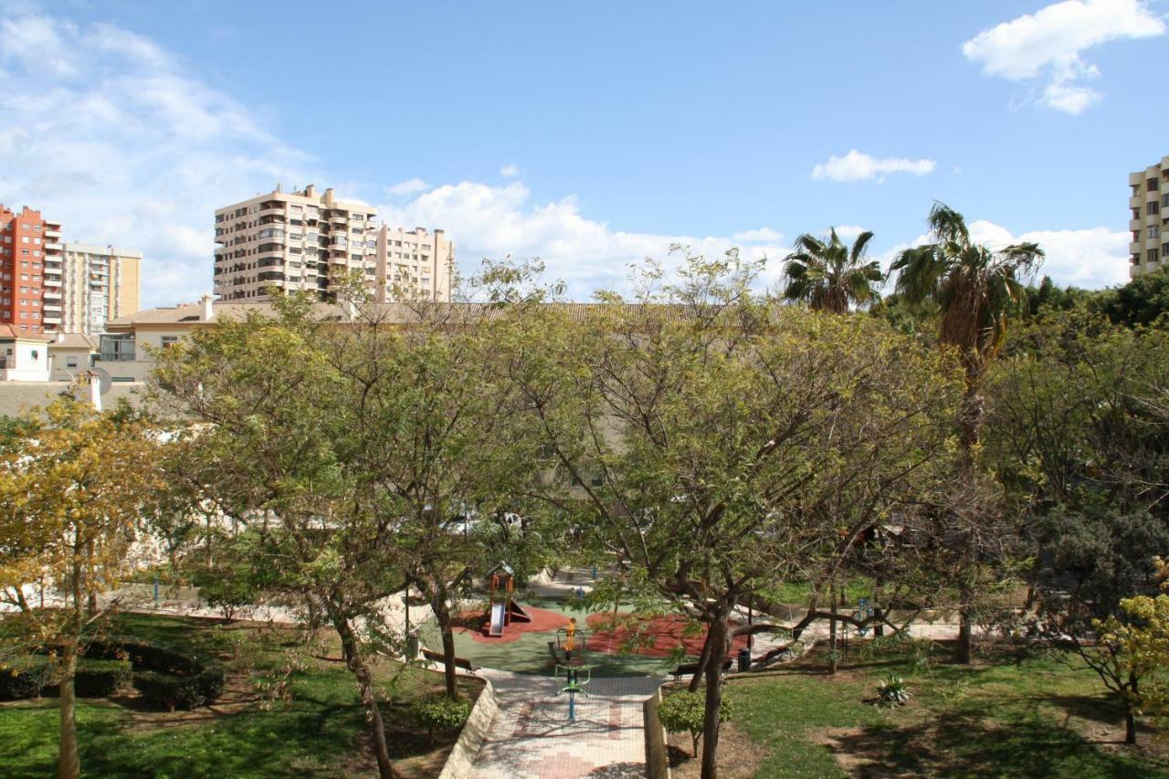 Apartamento Tia Maria Apartment Malaga Luaran gambar