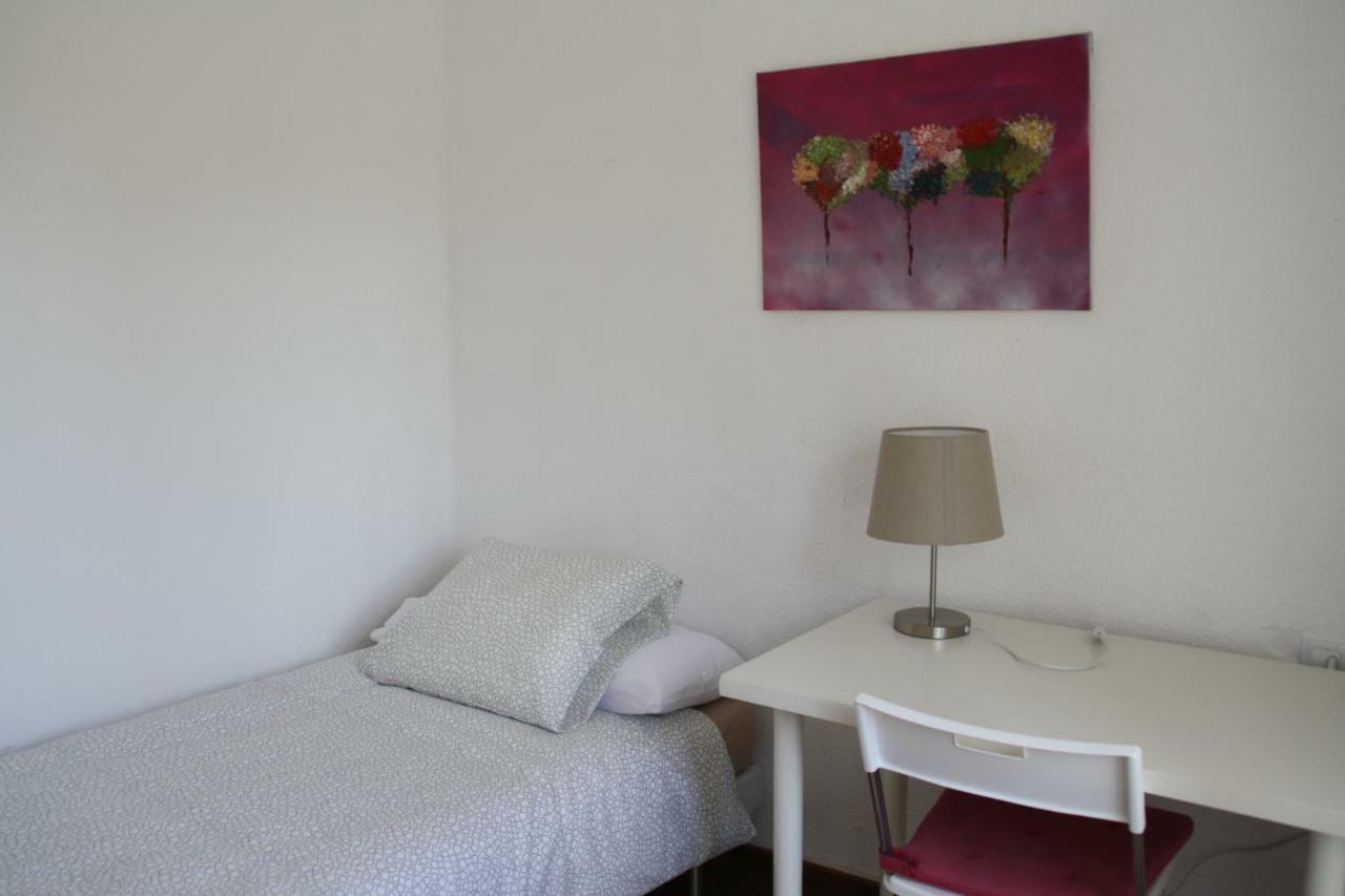 Apartamento Tia Maria Apartment Malaga Luaran gambar