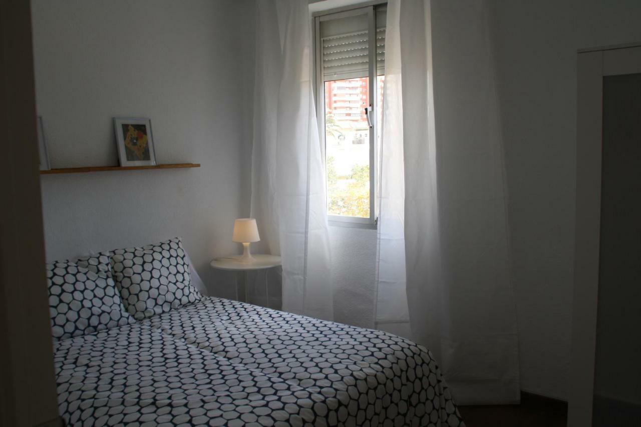 Apartamento Tia Maria Apartment Malaga Luaran gambar