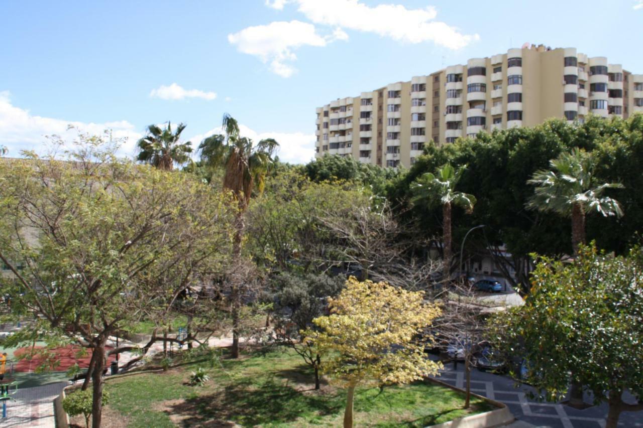 Apartamento Tia Maria Apartment Malaga Luaran gambar